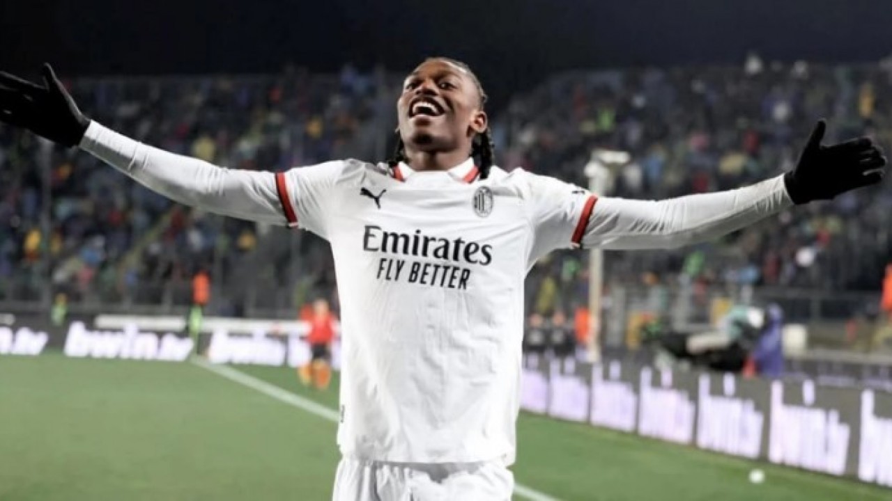 Foto - Osimhen olmazsa o isme yönelecekler! Galatasaray'da yeni bir yıldızın adı yankılanıyor