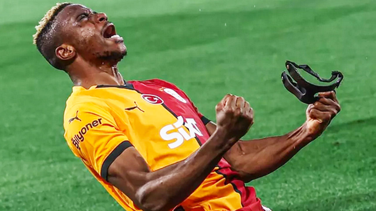 Foto - Osimhen’den alkışlanacak hareket geldi! Galatasaraylılar şimdi rahat nefes alacak gibi…