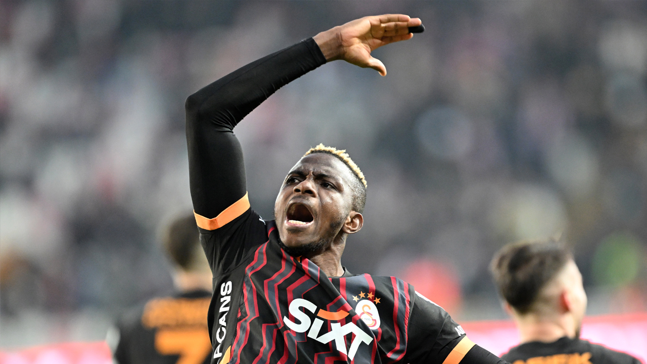 Foto - Osimhen'in sakatlığı numara mı? Galatasaray'ın yıldızına bomba etkisi oluşturacak sözler! Herkes şaşkınlık içerisinde…