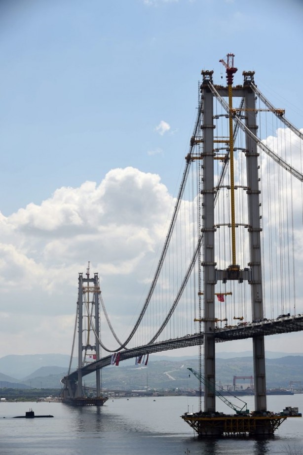 Foto - Osman Gazi Köprüsü'ndeki kavisin nedeni kuşlar