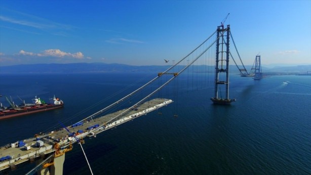 Foto - Osman Gazi Köprüsü'ndeki kavisin nedeni kuşlar