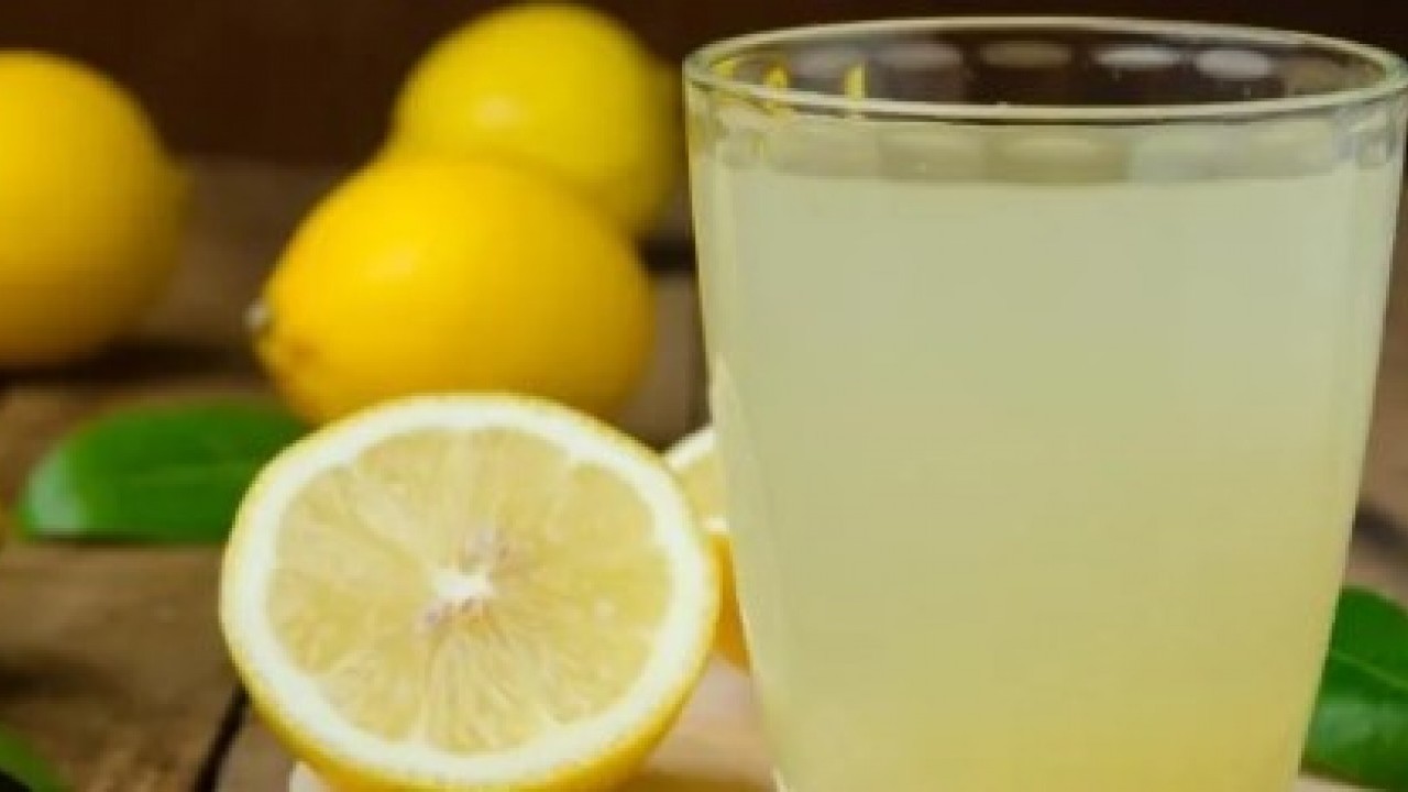 Foto - Osman Müftüoğlu açıkladı: İşte limon suyunun 5 faydası!