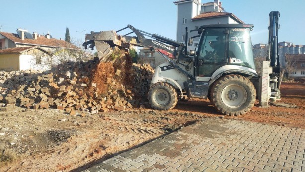 Foto - Osmancık'ta bir garip olay: Sokaklara döşenen kaldırım taşları bakın ne oldu