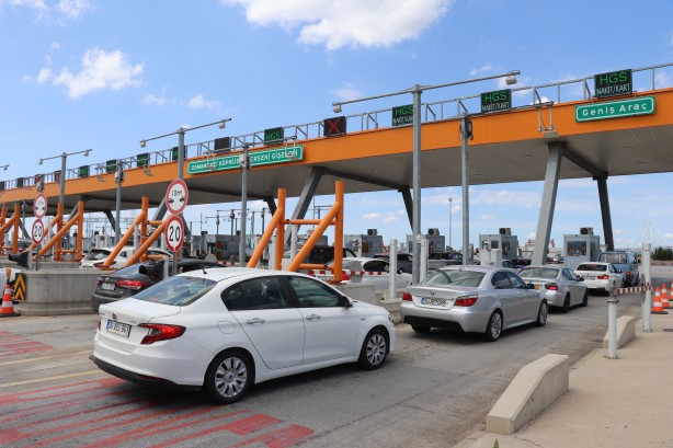 Foto - Osmangazi Köprüsü'nde bayram dönüşü trafiği