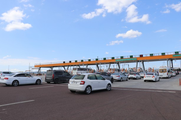 Foto - Osmangazi Köprüsü'nde bayram dönüşü trafiği