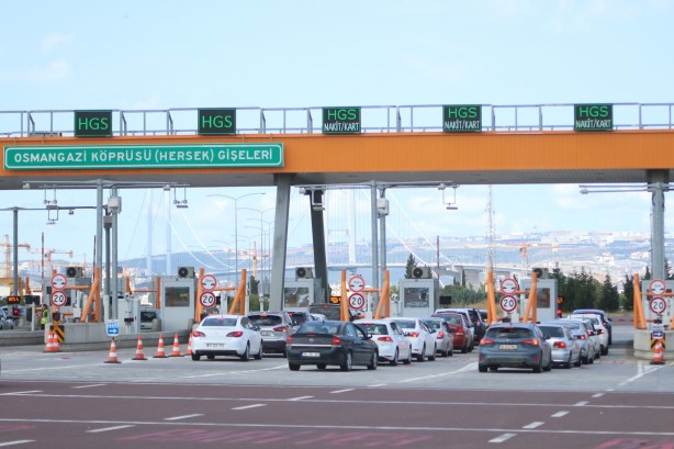 Foto - Osmangazi Köprüsü'nde bayram dönüşü trafiği