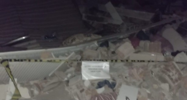 Osmaniye'de bir bina çöktü!