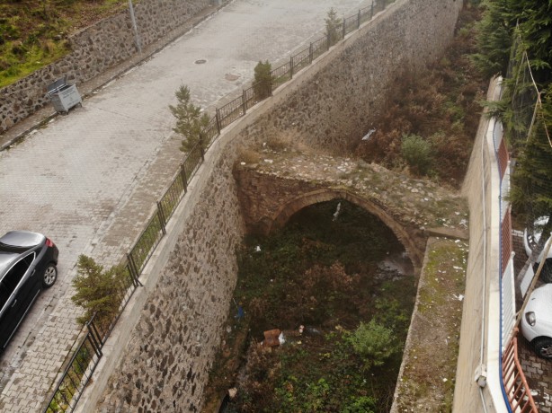 Foto - Osmanlı döneminden kalmaydı! Gümüşhane'de utandıran görüntü