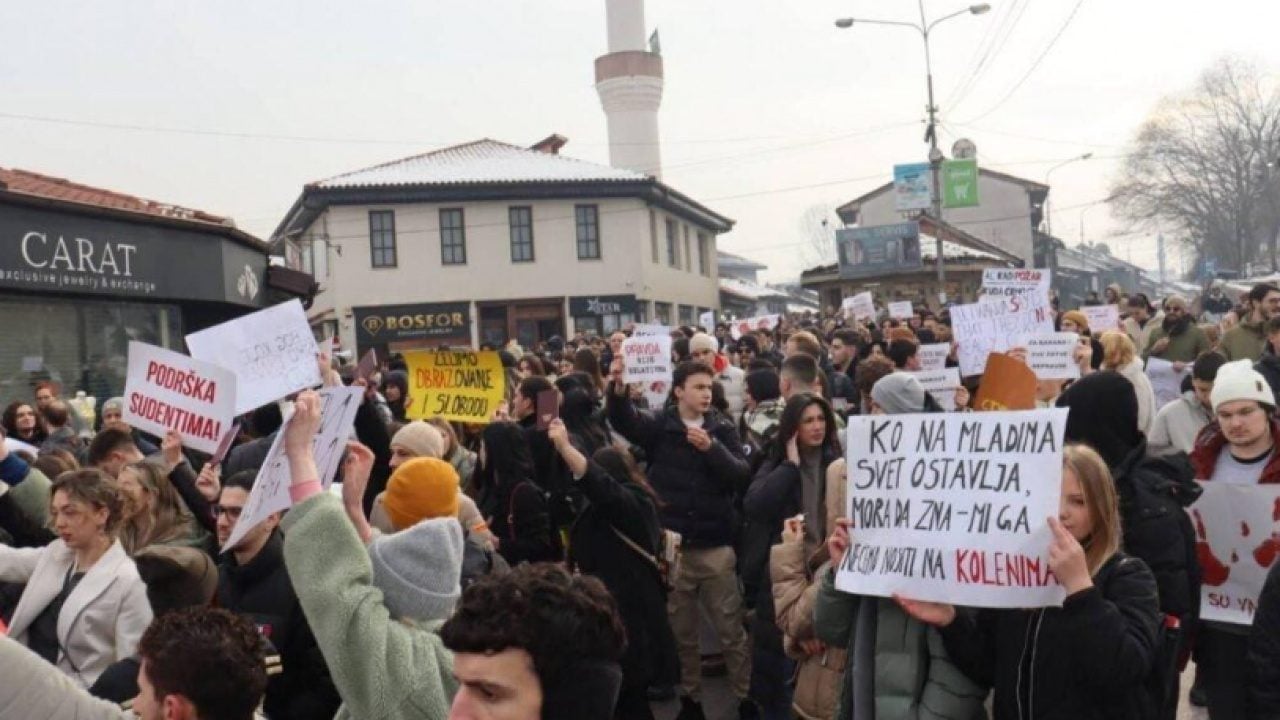 Foto - Osmanlı torunları Vucic'in sonunu getirdi: Yeni yönetimden ne bekliyorlar?