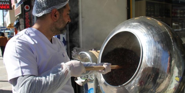 Foto - Osmanlı’dan gelen lezzet: Badem şekeri