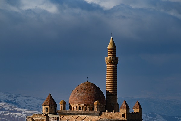 Foto - Osmanlı'dan günümüze: İshak Paşa Sarayı