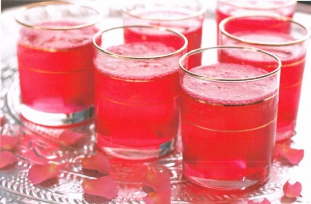 Foto - Osmanlılar niye sofrada su içmezdi?