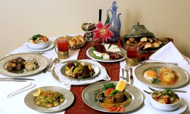 Foto - Osmanlılar niye sofrada su içmezdi?