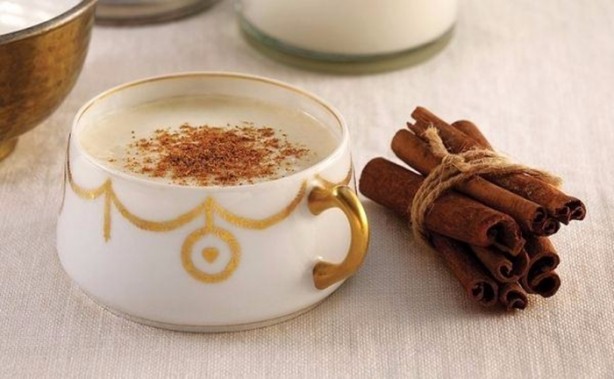 Foto - Osmanlılar niye sofrada su içmezdi?