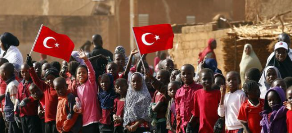 Foto - Osmanlı’nın son sancağı hala yaşıyor! Afrika’da yaşayan esmer Türkler