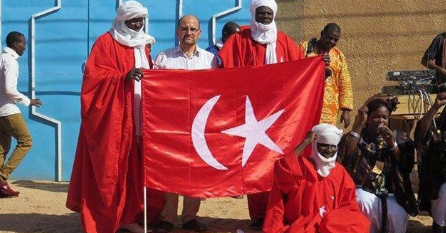 Foto - Osmanlı’nın son sancağı hala yaşıyor! Afrika’da yaşayan esmer Türkler
