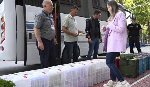 Foto - ÖSYM’den yüksek güvenlikli YKS operasyonu! Sınav operasyonu bakın böyle görüntülendi