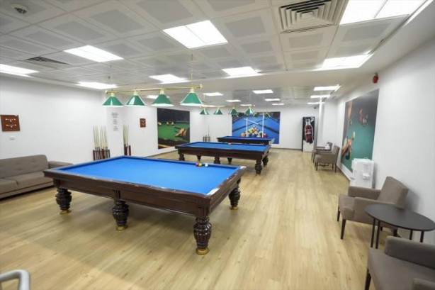 Foto - ÖSYM'nin dünyadan izole sınav merkezi kapılarını ilk kez açtı! Çöp bile 45 gün dışarı çıkmıyor