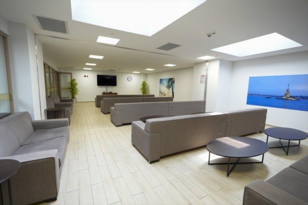 Foto - ÖSYM'nin dünyadan izole sınav merkezi kapılarını ilk kez açtı! Çöp bile 45 gün dışarı çıkmıyor