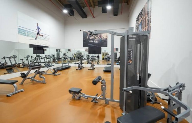 Foto - ÖSYM'nin dünyadan izole sınav merkezi kapılarını ilk kez açtı! Çöp bile 45 gün dışarı çıkmıyor