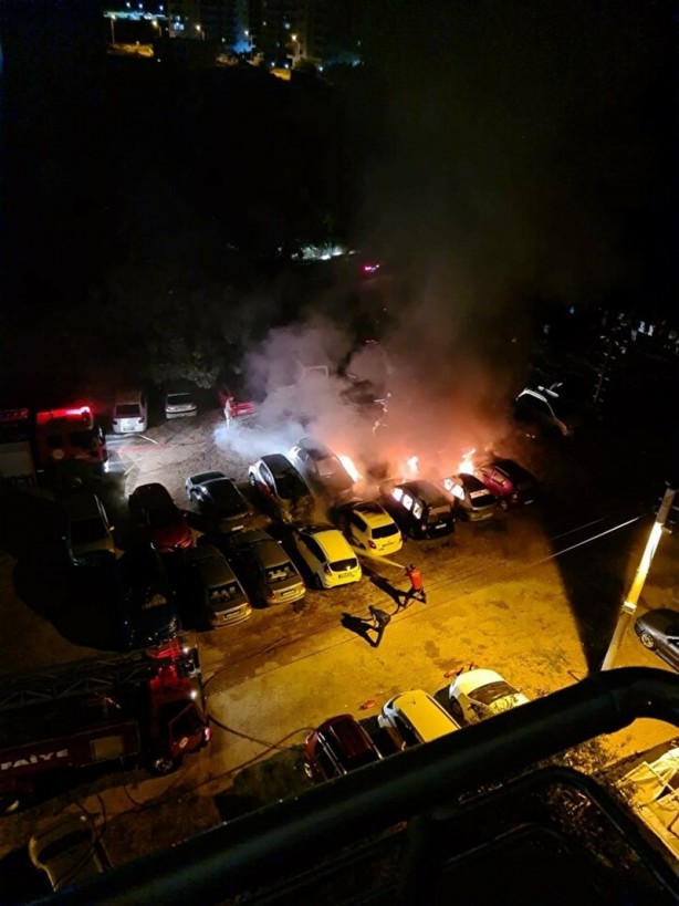Otel otoparkında yangın çıktı 10 araç küle döndü