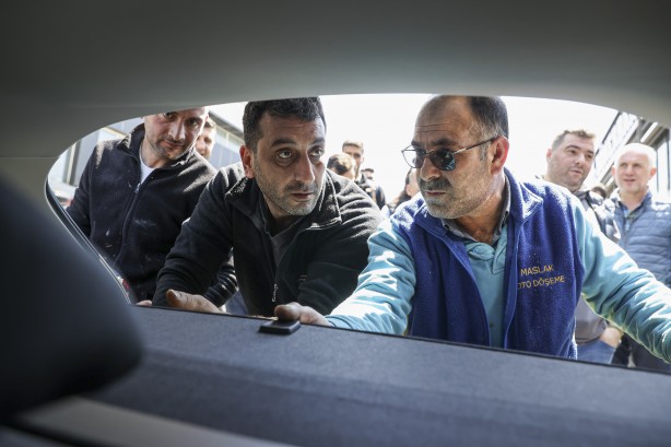 Foto - Oto sanayi ustalarından yerli otomobil TOGG'a tam not