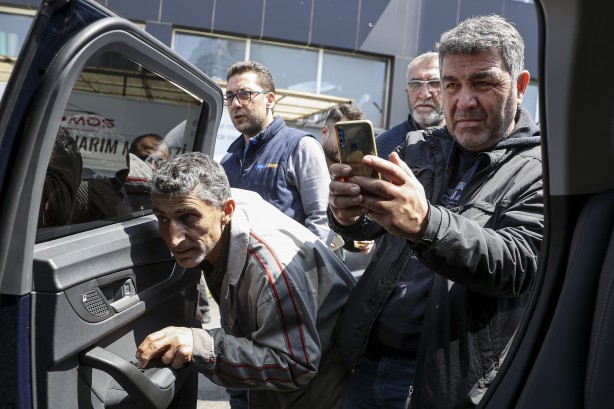 Foto - Oto sanayi ustalarından yerli otomobil TOGG'a tam not