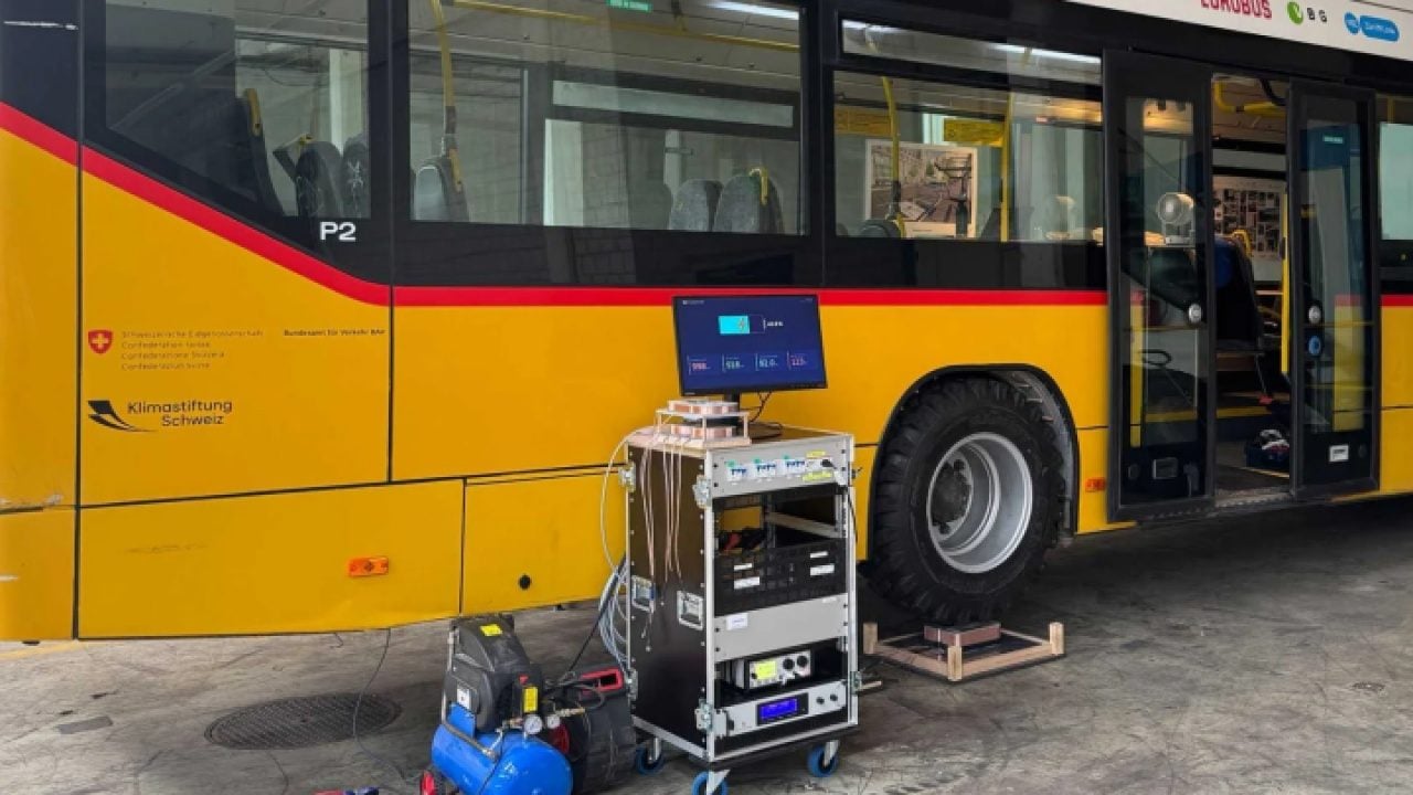 Foto - Otobüs durakta beklerken şarj olacak: Enerji lastikten bataryaya aktarılacak