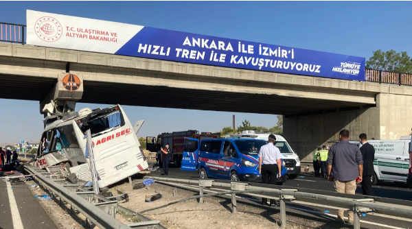 Foto - Otobüs kazalarında korkunç tablo! Mercedes detayı dikkat çekti