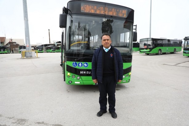 Foto - Otobüs şoförü rahatsızlanan yolcusunu hastaneye yetiştirdi