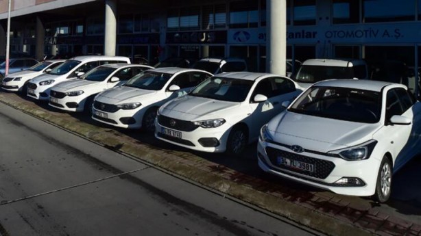 Foto - Otomobil alacaklar dikkat! Sıfır araçların fiyatları fırladı