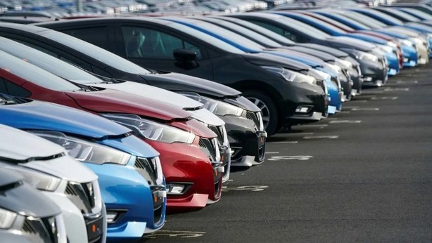 Foto - Renault'tan sürpriz Türkiye kararı! 300 bin liraya araba satmaya başladılar