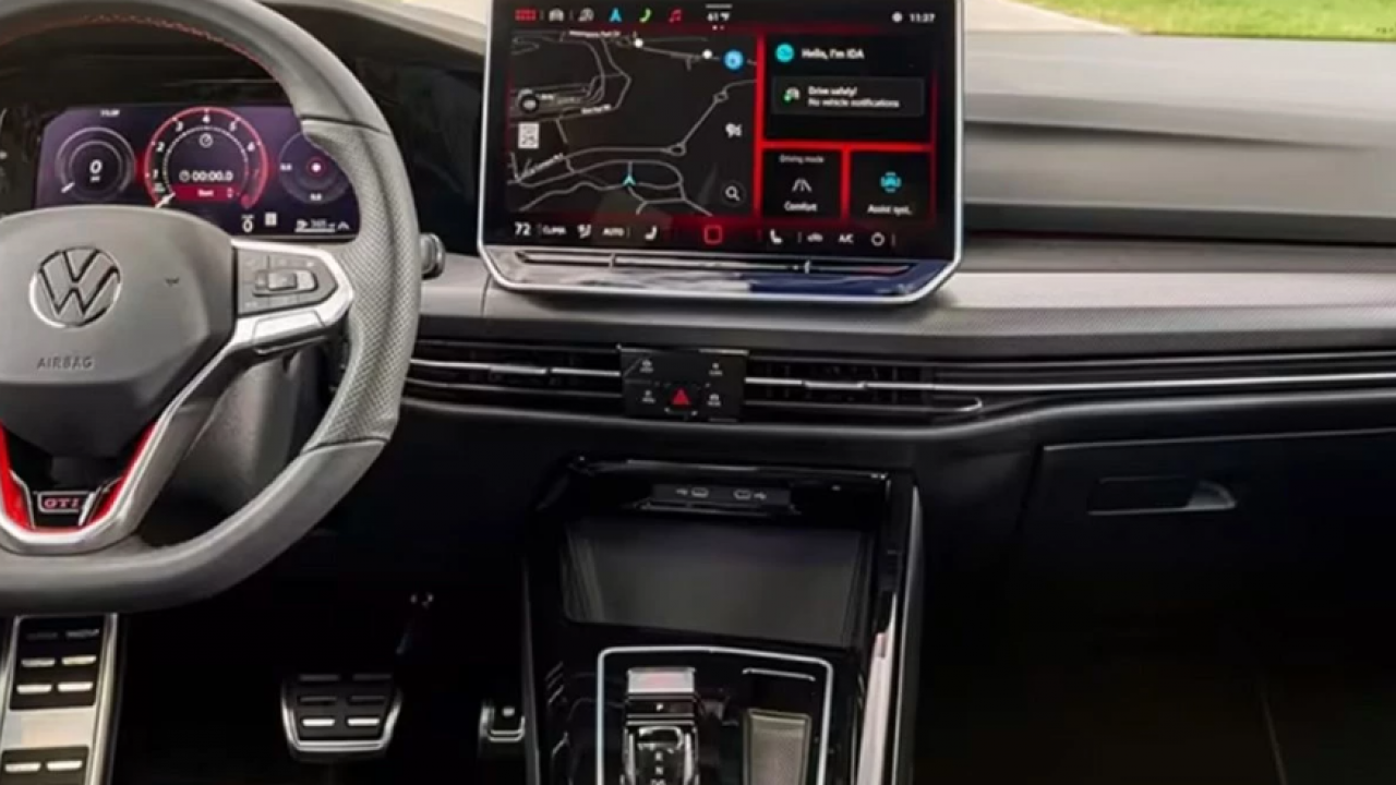 Otomobil devinden geri vites! ‘Pişmanız geri dönüyoruz'