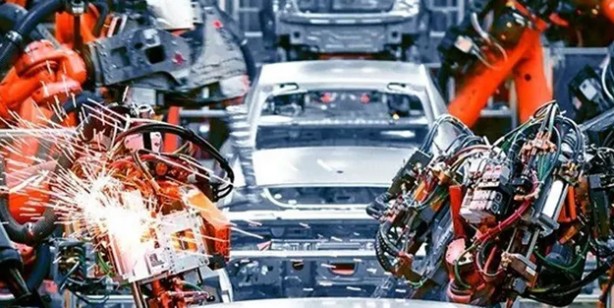 Foto - Otomobil devinden heyecanlandıran hamle! Nefes kesen adım: Borcu ödenmeyen araç kendini kilitleyecek!