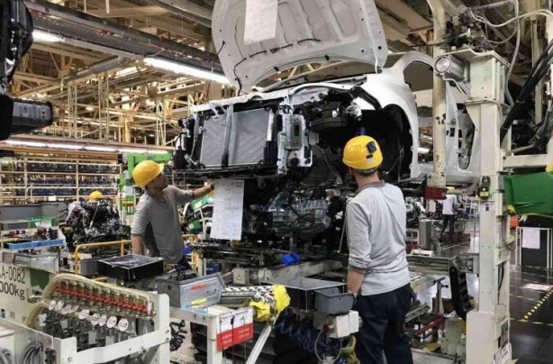 Foto - Otomobil dünyasının devi açıklandı! Kendi rekorunu kırdı