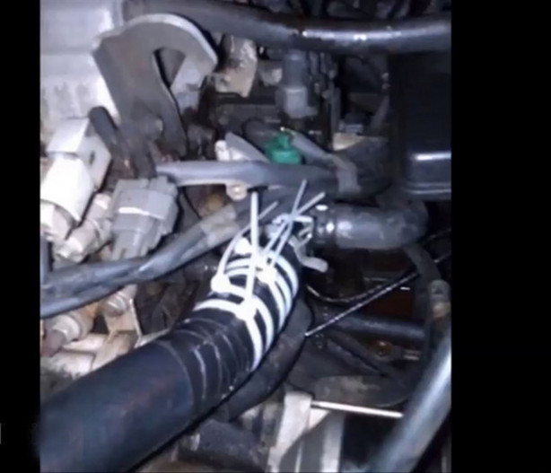 Otomobil hasarlarına komik çözümler