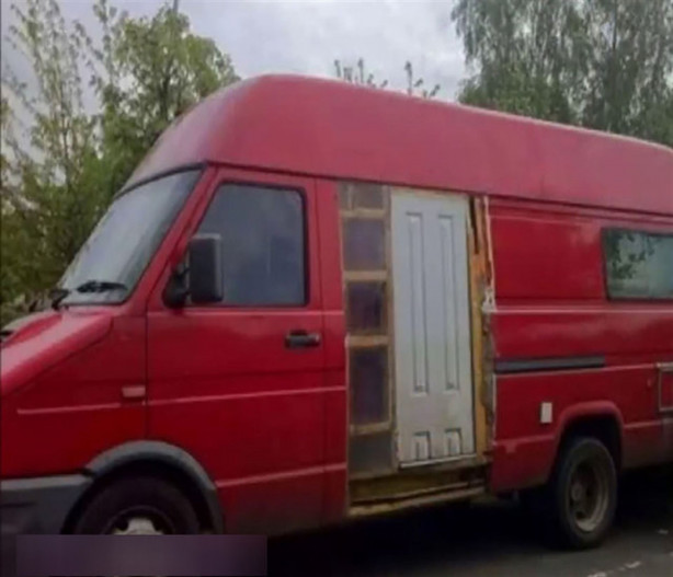 Foto - Otomobil hasarlarına komik çözümler