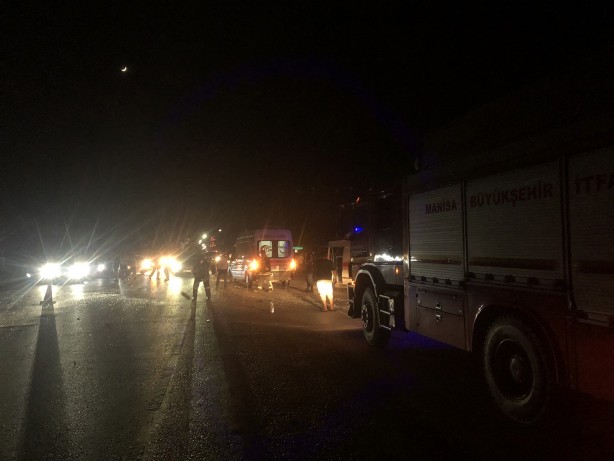 Otomobil ile transit araç çarpıştı: 3 yaralı