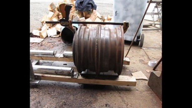 Foto - Otomobil jantından bakın ne yaptı!