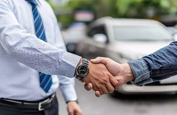 Otomobil piyasası tepetaklak: İşte en uygun fiyatlı otomobiller!