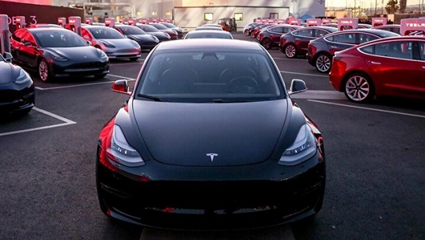 Foto - Otomobil piyasasında tarihte bir ilk: Fiyatları indirince 252 bin araç satıp zirveye yerleşti