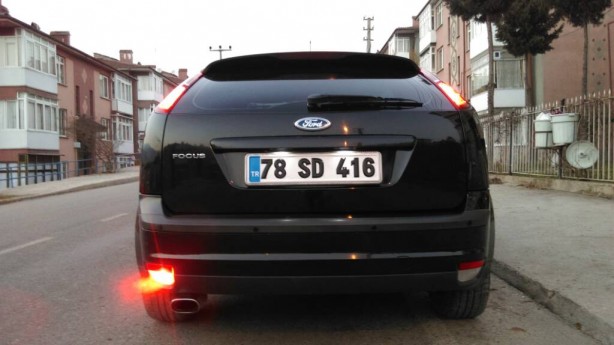 Foto - Otomobil sahiplerinin dikkatine! Araç plakalarınız böyle ise para cezasının yanında muayenede kusur kabul ediliyor!