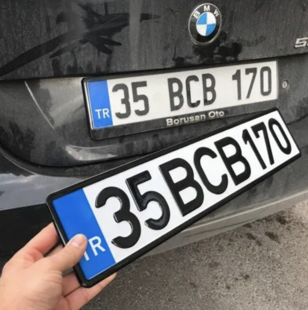 Foto - Otomobil sahiplerinin dikkatine! Araç plakalarınız böyle ise para cezasının yanında muayenede kusur kabul ediliyor!