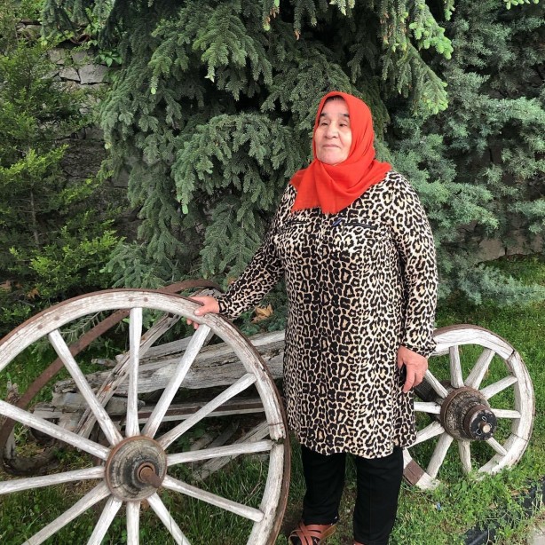 Foto - Otomobil takla attı, anne ile kızı hayatını kaybetti