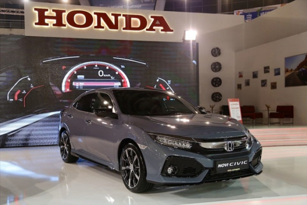 Foto - Otomobil tutkunları Belgrad'da bir araya geldi