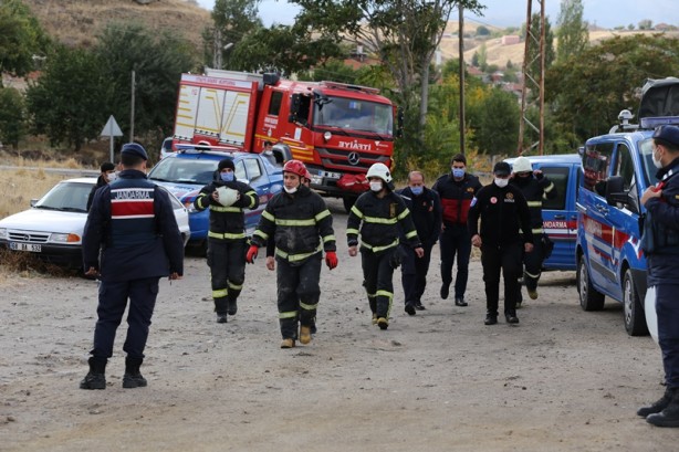 Foto - Otomobil uçuruma yuvarlandı! 2 kişi ağır yaralandı