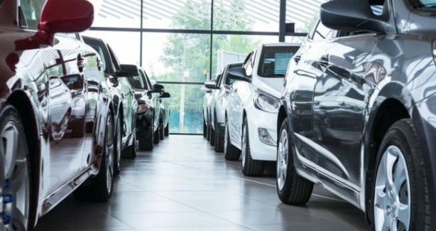 Foto - Otomobilde fiyatlar 100 bin TL civarı düşebilir!