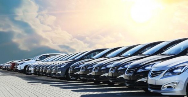 Foto - Otomobilde fiyatlar 100 bin TL civarı düşebilir!