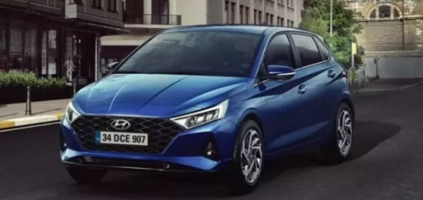 Foto - Otomobilde fiyatlar yükseldi! 400 bin liranın altında tek araç kaldı