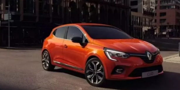 Foto - Otomobilde fiyatlar yükseldi! 400 bin liranın altında tek araç kaldı